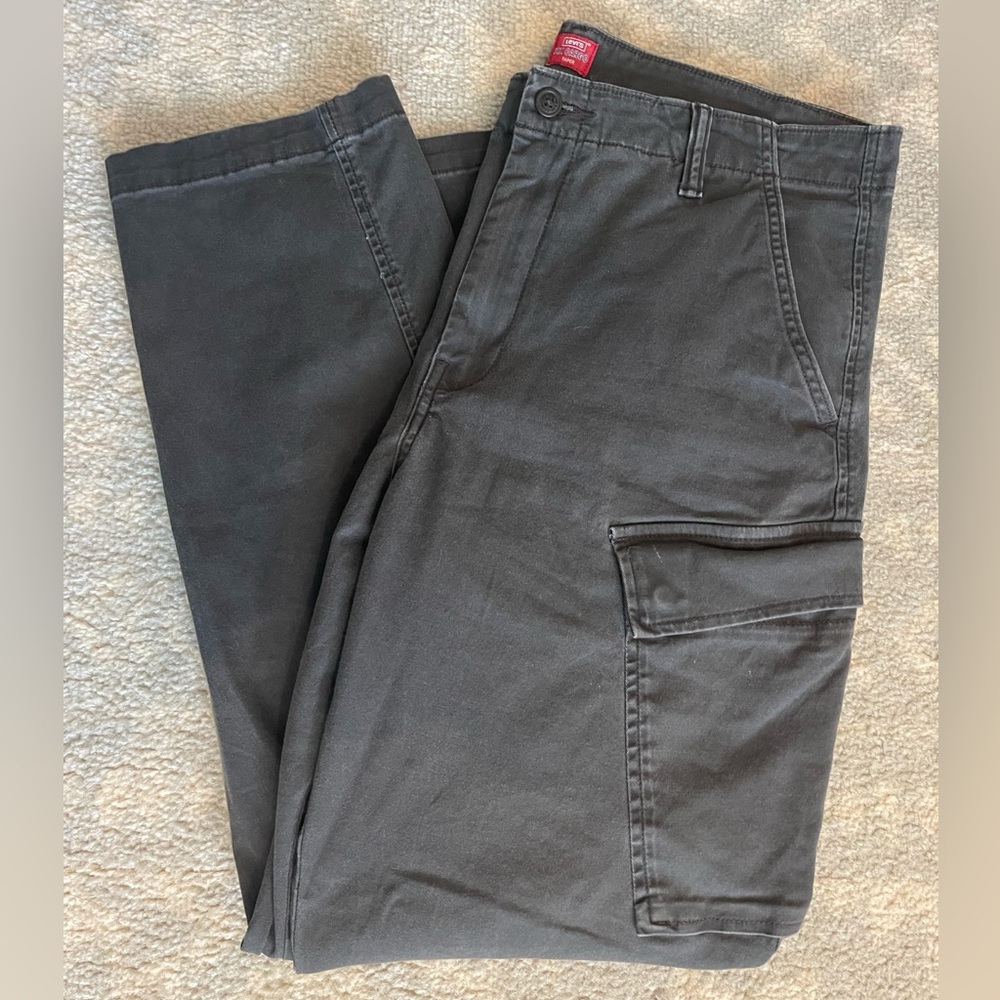 Levi’s Cargo Pants